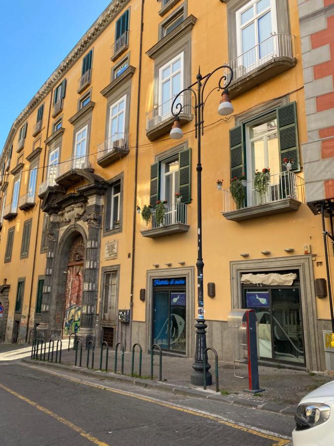 Dimora Donna Elena Bed & Breakfast Napoli Exterior foto