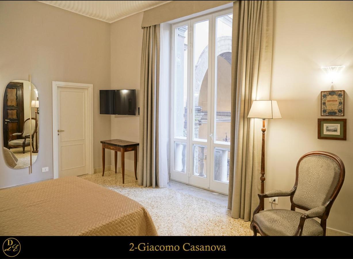Dimora Donna Elena Bed & Breakfast Napoli Exterior foto