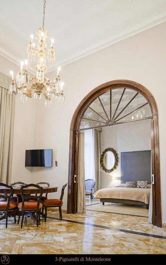 Dimora Donna Elena Bed & Breakfast Napoli Exterior foto