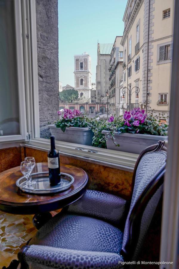 Dimora Donna Elena Bed & Breakfast Napoli Exterior foto