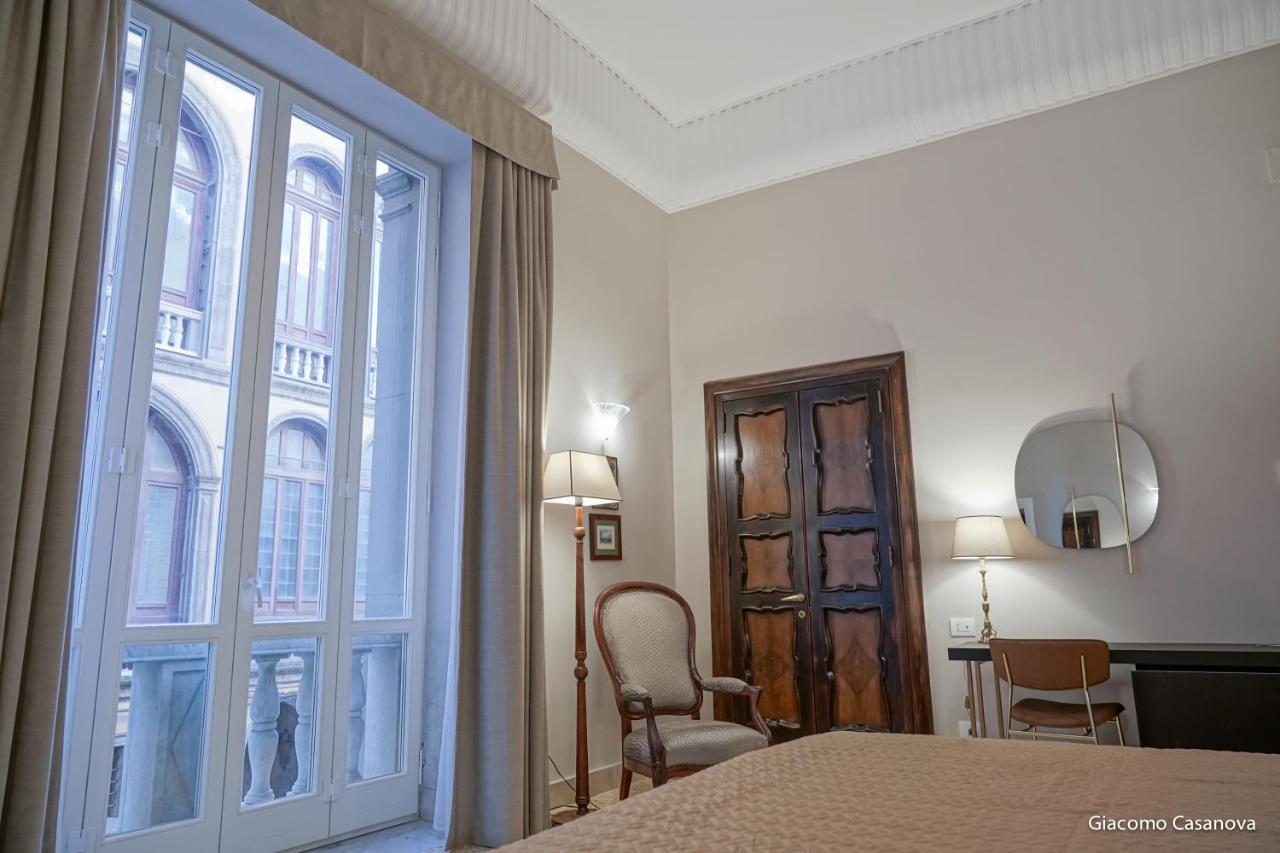 Dimora Donna Elena Bed & Breakfast Napoli Exterior foto